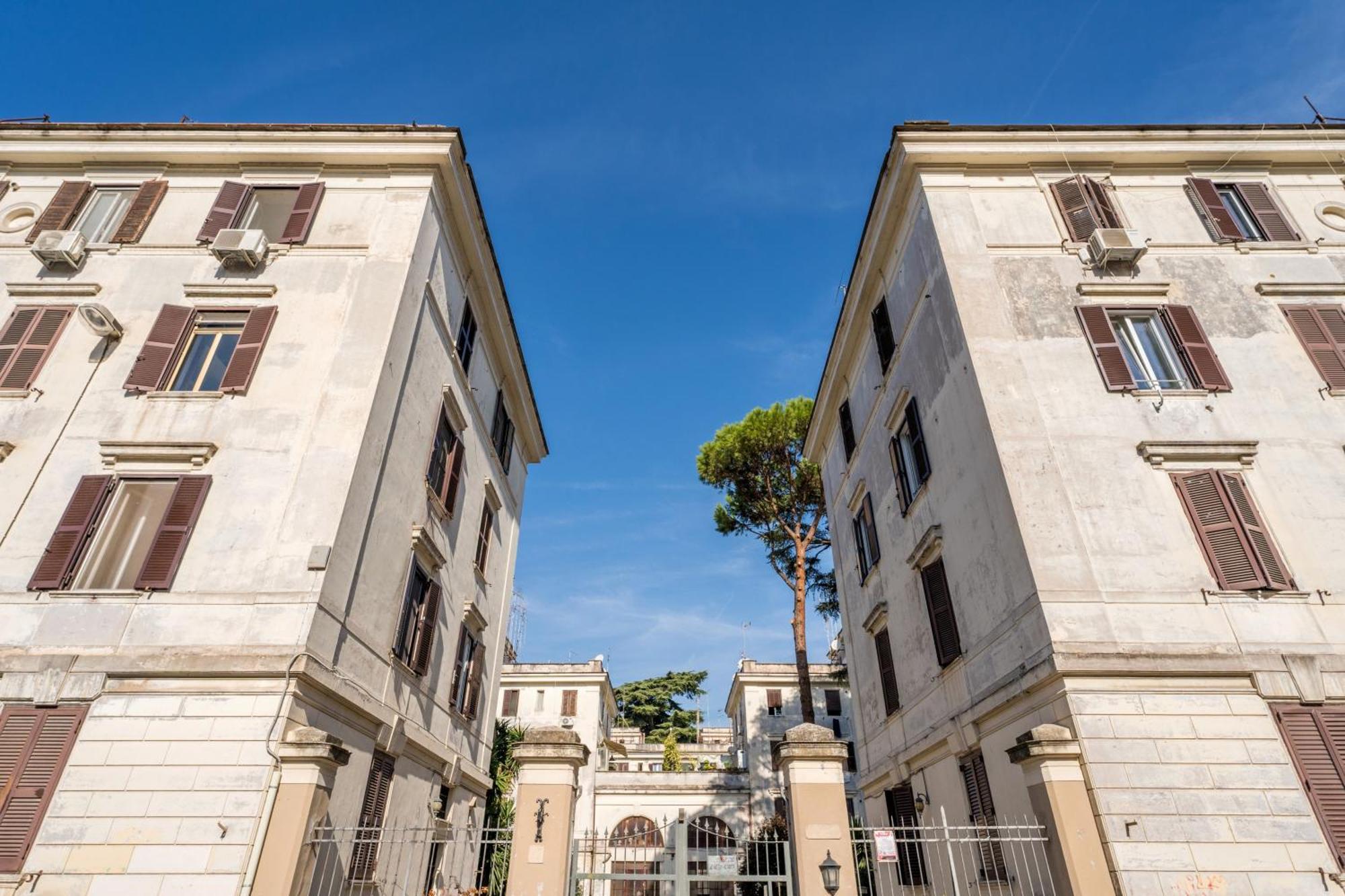 Fisher'S Apartment In Testaccio Рим Екстер'єр фото
